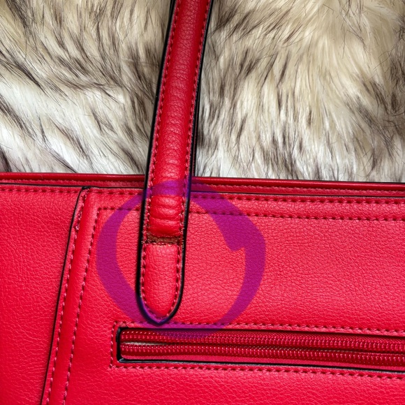 Valentino NWOT Beautiful lots of compartments by WALTER VALENTINO - Picture 12 of 12